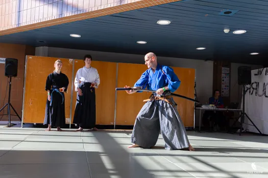 Copyright : Michael Bally